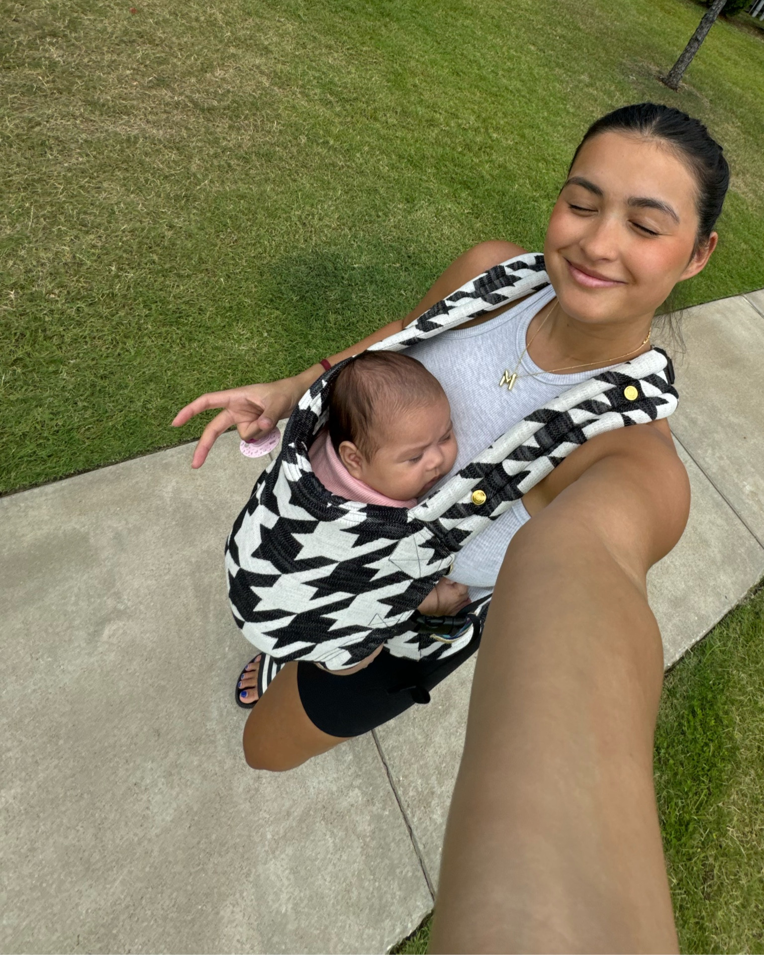 Walks w bebe! 

#LTKBaby