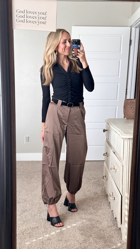 Love this date night outfit! Everything from Old Navy.

Top: TTS 
Pants: size down one size

#LTKfindsunder50 #LTKSeasonal #LTKstyletip