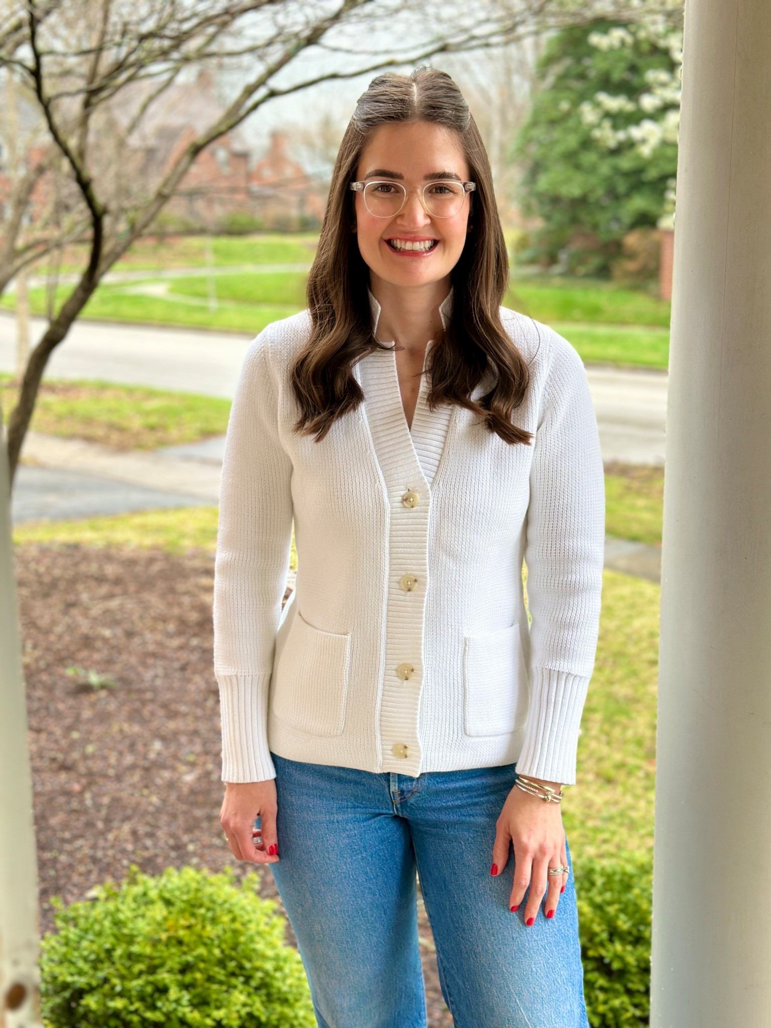 White cotton sweaters 🤍