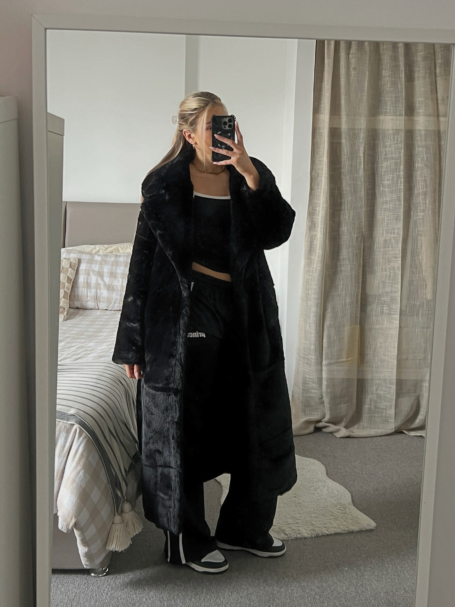 all black fits 🖤

#LTKstyletip #LTKfindsunder50 #LTKfindsunder100