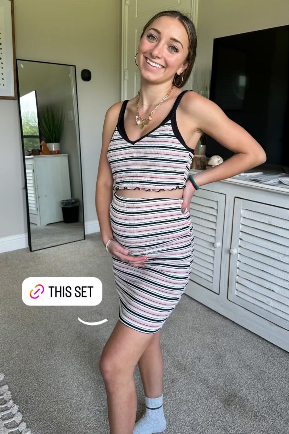 Another cute two piece set that’s sooo comfy with a bump! Would be a cute outfit for a concert or something! 

#LTKStyleTip #LTKBump #LTKU