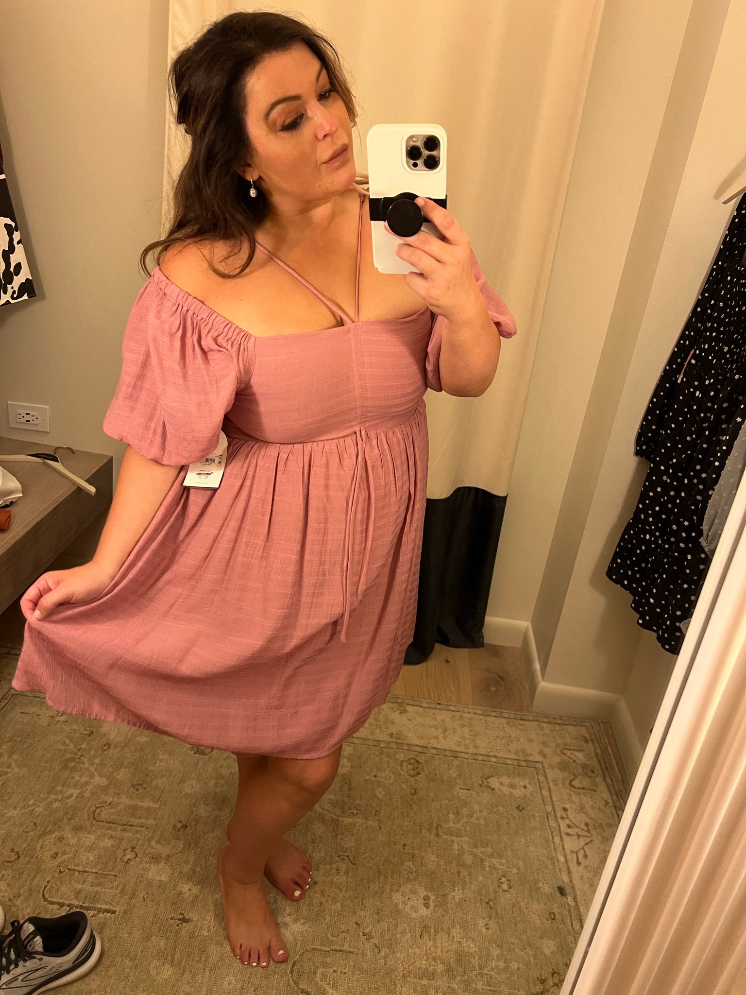 Cute dress on sale for plus size and mid size at Arula. 


#LTKunder50 #LTKcurves #LTKunder100