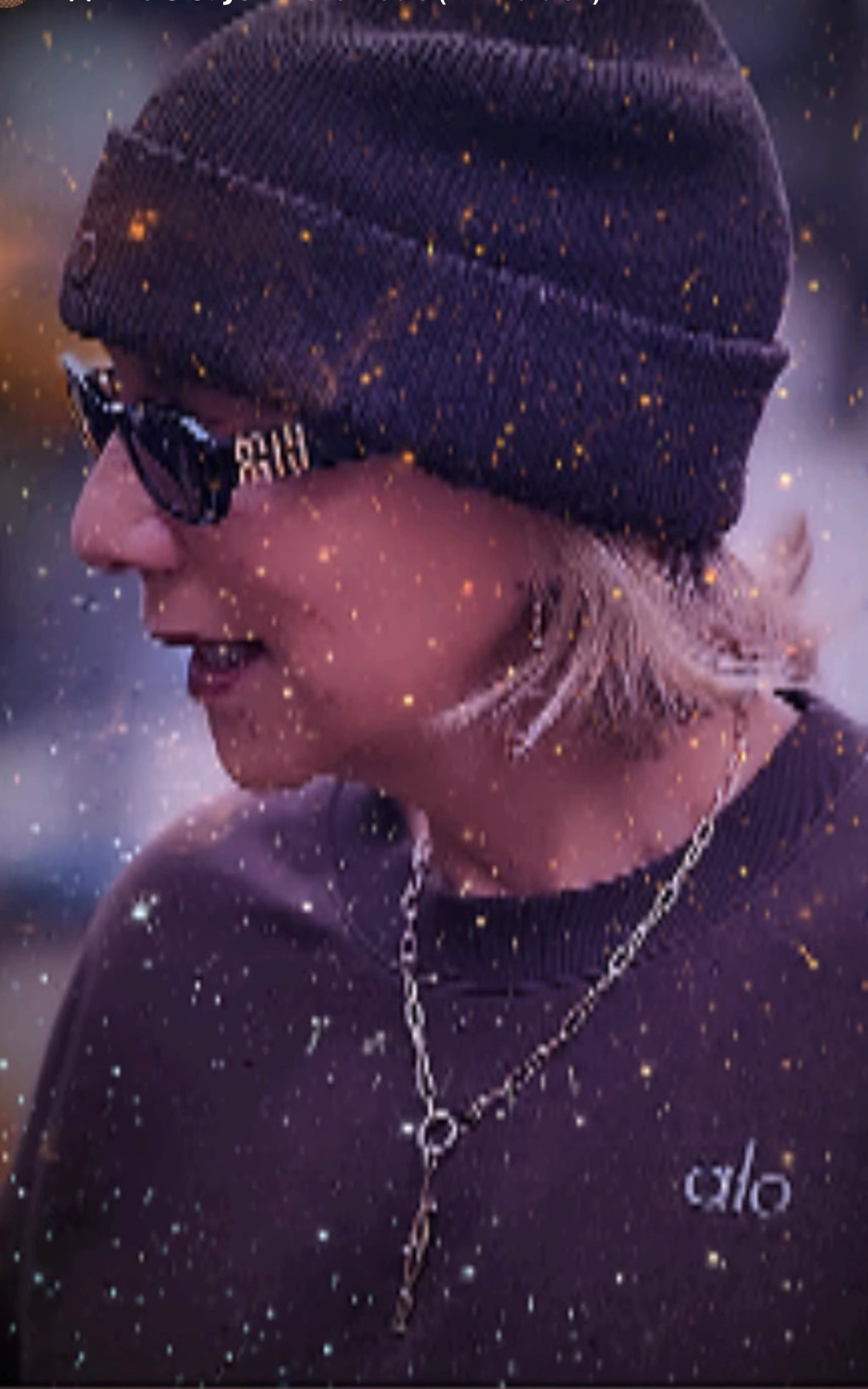 One of my most important goals as a fashion blogger is to be right on top of the latest and hottest trends. I Iove my designer sunglasses with the stunning logos on each side. Brown is the trending  color! Very cool color! Shop my chocolate brown alo outfit. 


#LTKGiftGuide #LTKStyleTip #LTKSeasonal