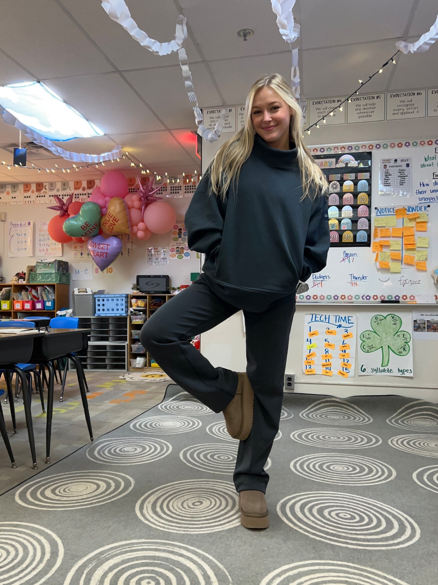 We 🩶 a comfy sweats day!! 

#LTKootd