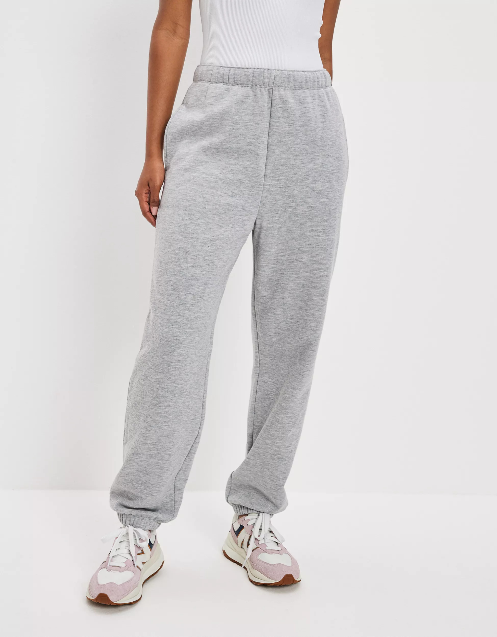 AE Fleece Baggy Jogger | American Eagle Outfitters (US & CA)