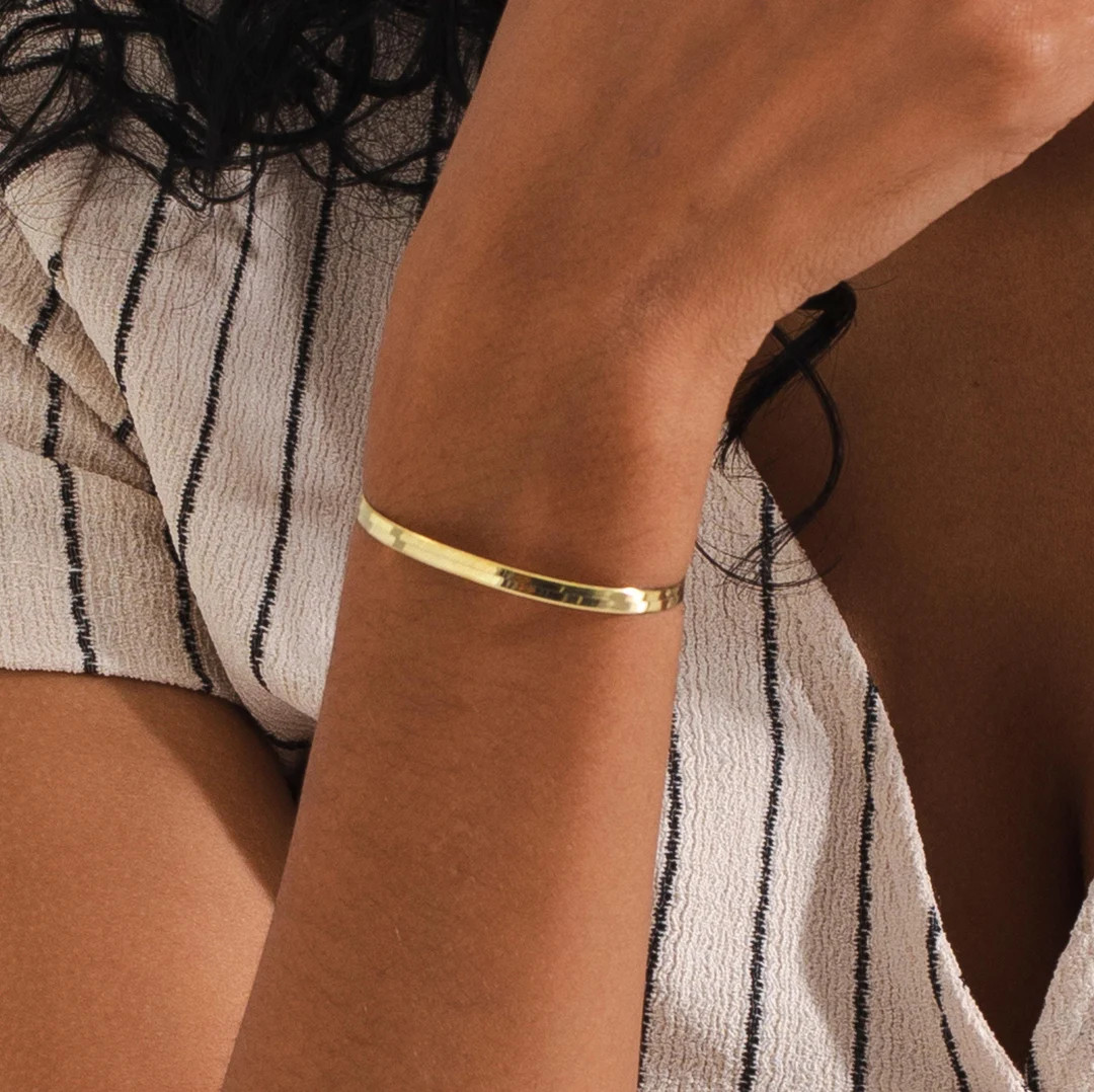 14K Gold Herringbone Chain Bracelet Delicate Herringbone Bracelet Snake Chain Bracelet Simple Gol... | Etsy (US)