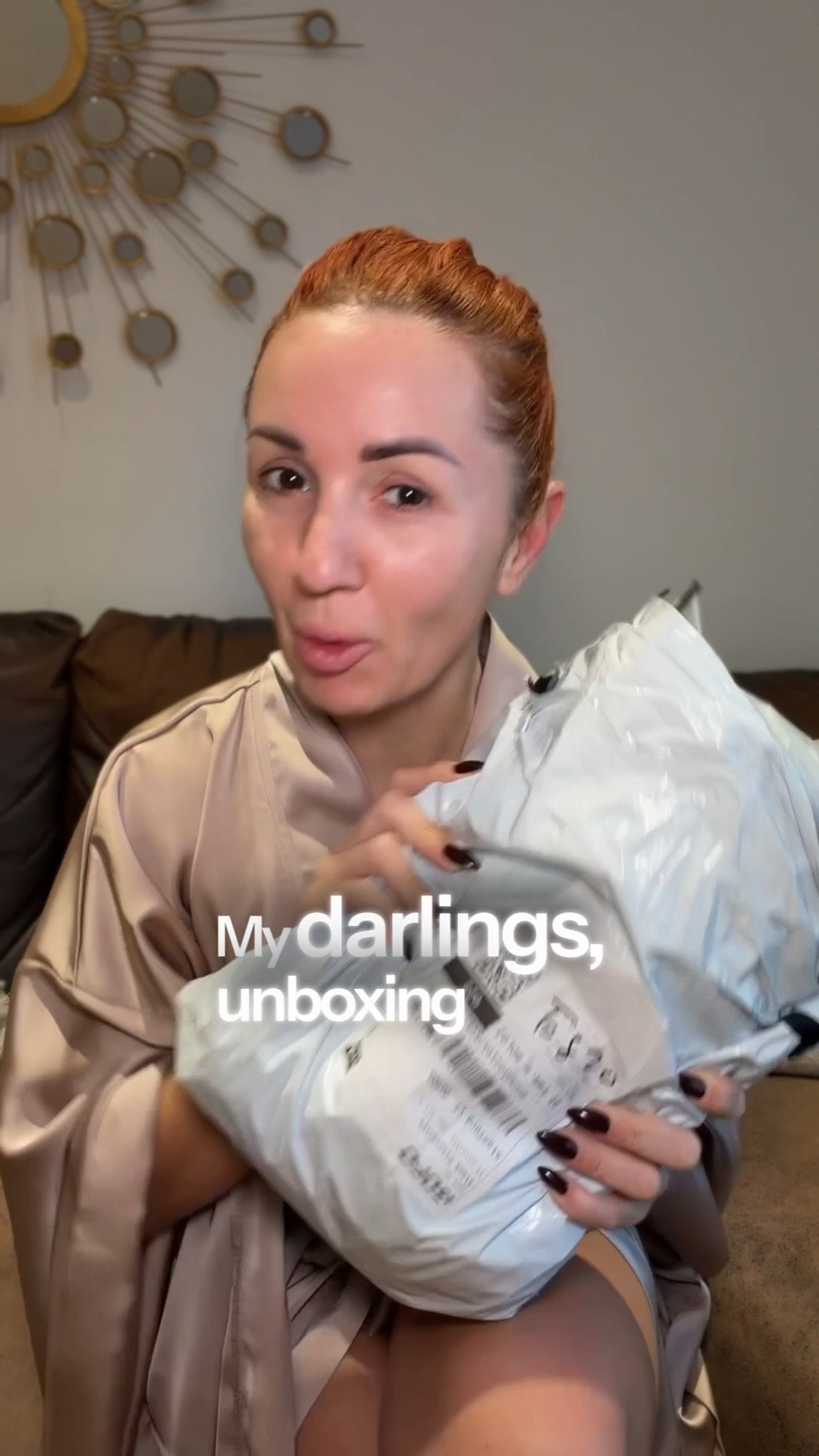 Unboxing pieces from Commense that instantly feel modern, effortless, and easy to style.
Clean lines, flattering fits, and those everyday staples you can wear on repeat.
Simple fashion that looks polished without trying too hard ✨


#LTKFindsUnder100 #LTKOver40 #LTKdayinmylife