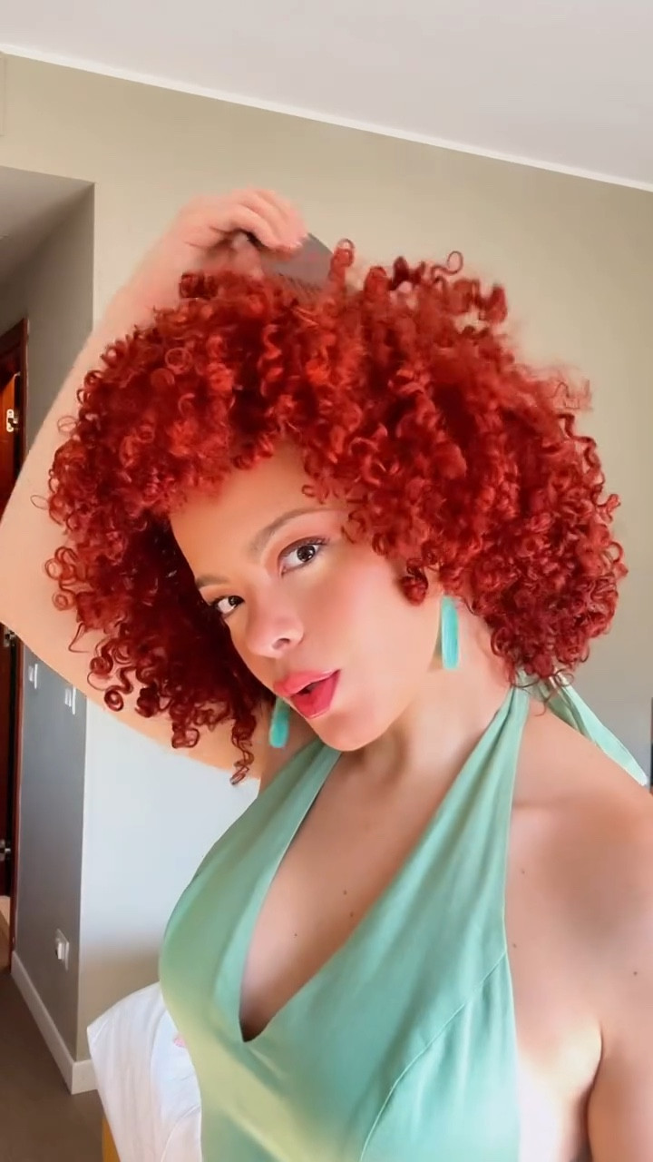 Soft curls, soft light, soft start to day 2 in Italy. A quick refresh with a lightweight hair oil…keeping the frizz away while I soak it all in. 

#LTKSummerEdit #LTKStyleTip #LTKBeauty