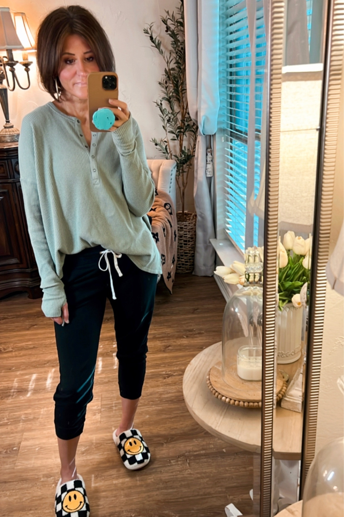 American Eagle henley, wearing size medium  

#LTKunder50 #LTKstyletip