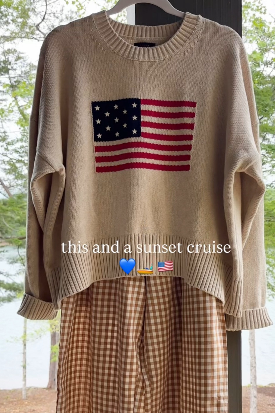 Dockside Chic 
🇺🇸 💙🚤
Style finds for life on the dock and fish camp living 