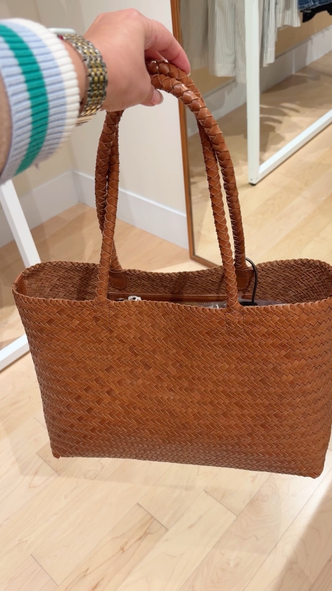 The perfect tote bag for spring is on sale 25% off!

Isn’t this woven leather tote bag a beauty?! Lots of other shapes, sizes and colors available too in these woven bags. Linked them all below! 

#LTKSaleAlert #LTKWorkwear #LTKTravel