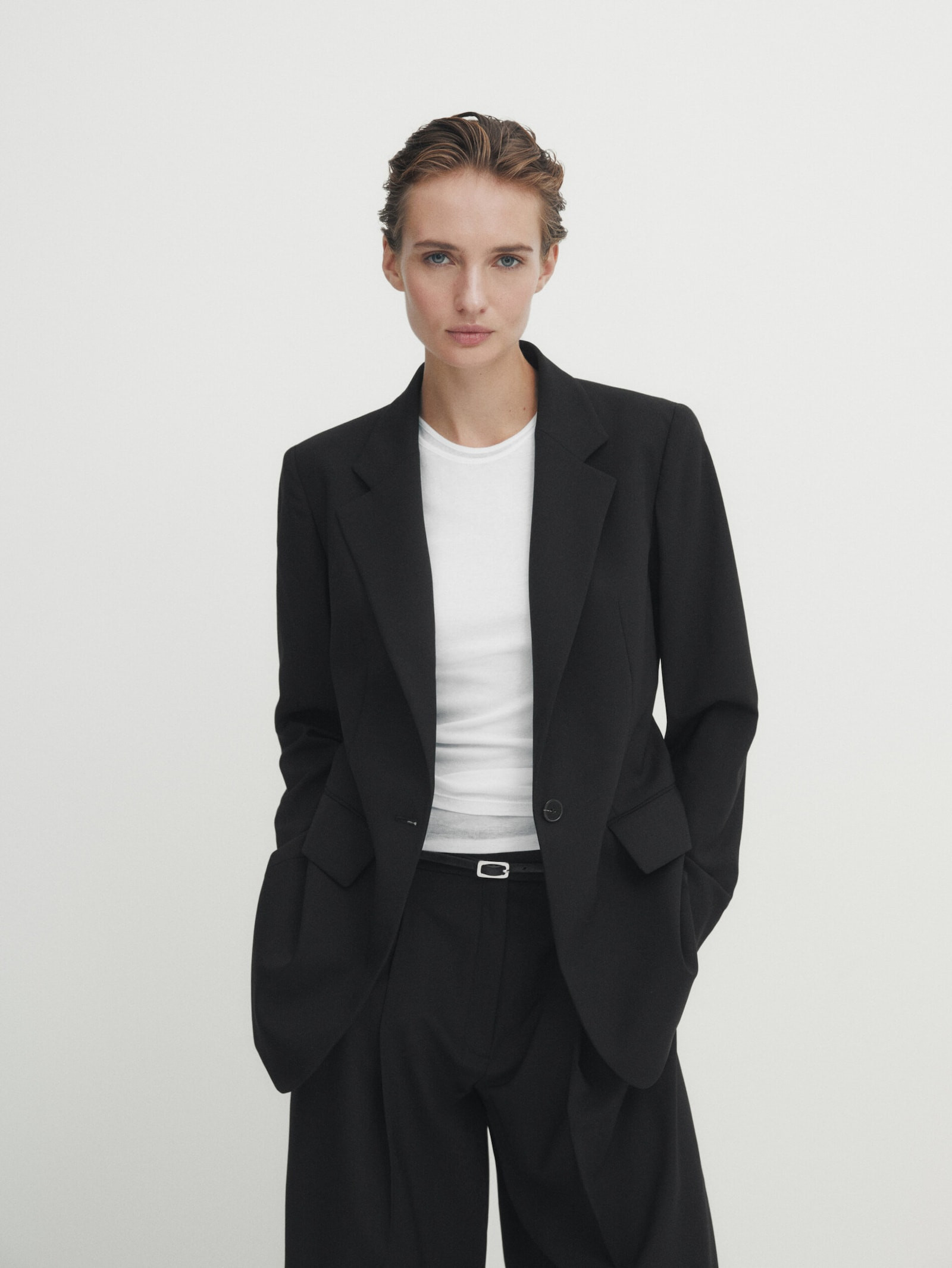 Cool wool blend black suit blazer | Massimo Dutti UK