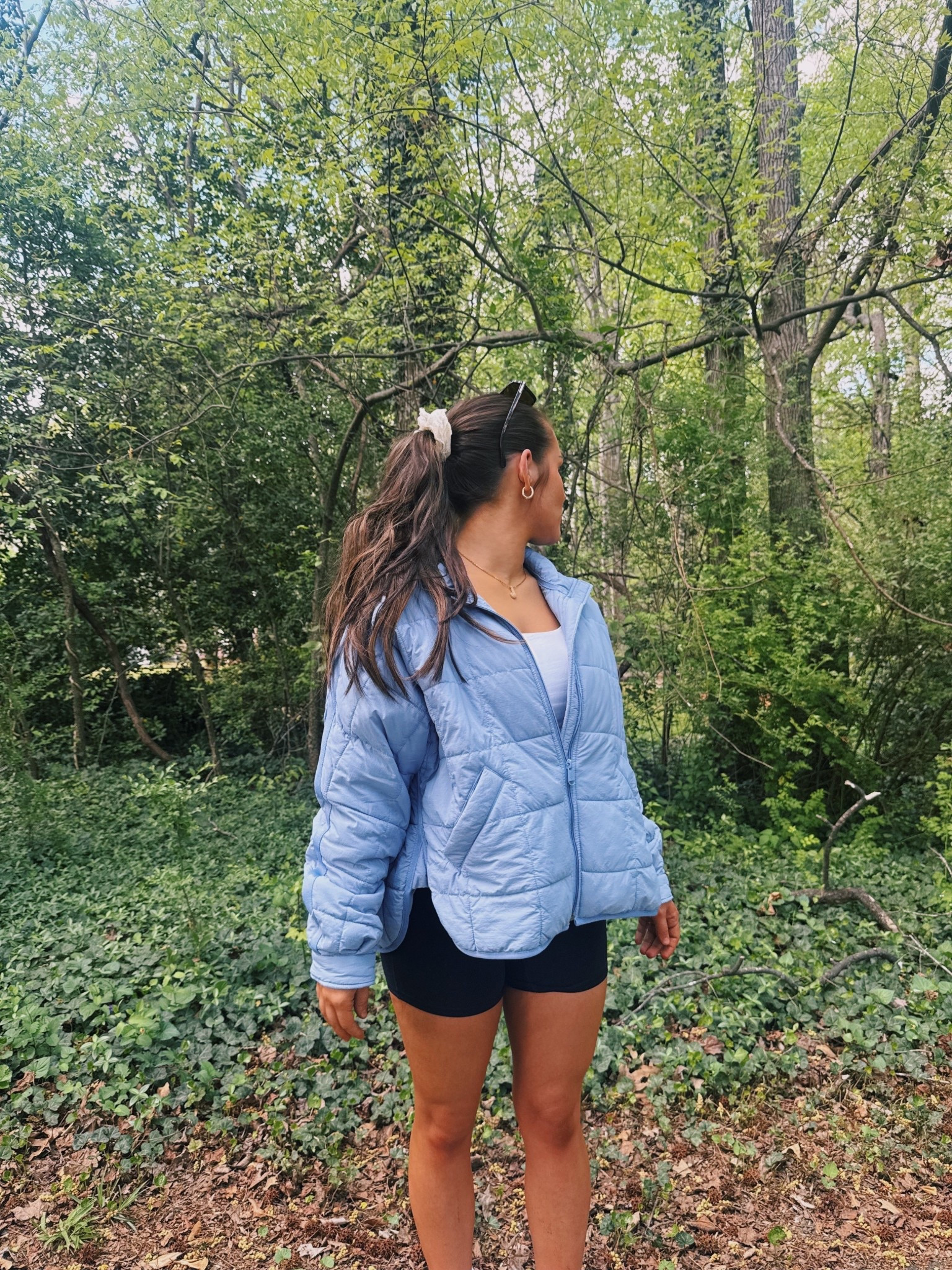 size small in jacket & bottoms! 🩵

#LTKfitnessgoals #LTKgrwm #LTKootd