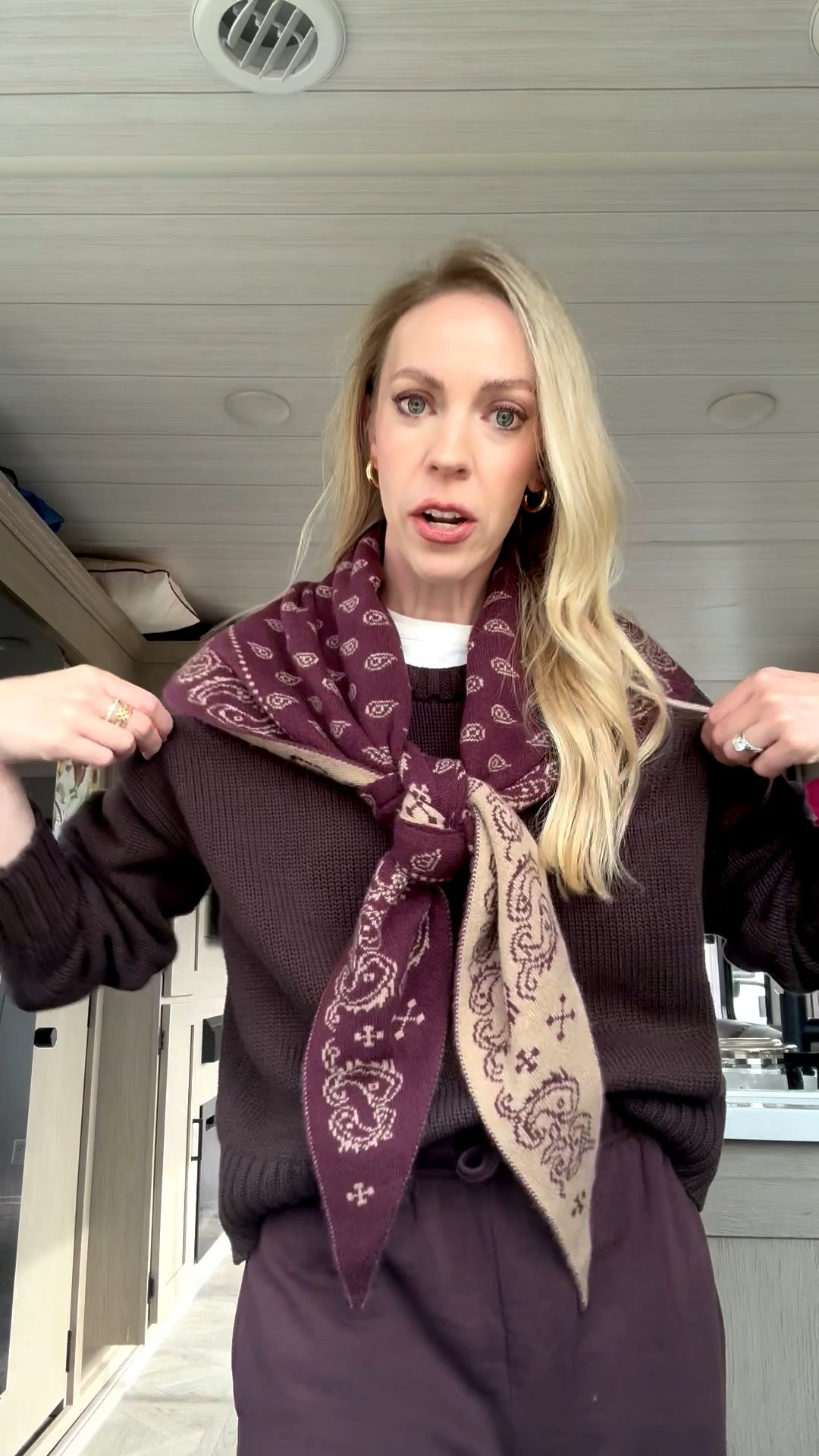 Travel look of the day, fall trip, casual fall outfit, bandana print scarf, burgundy wide leg joggers