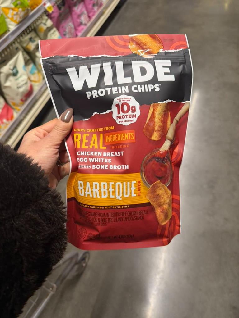 These Wilde chips have been a staple lately. 

They’re made from chicken breast, bone broth, and egg whites — so higher protein than most chips but still crunchy and snacky. 

One serving is 25 chips with 165 calories and 10g protein, which makes them way more satisfying than a typical bag of chips! 

 

#LTKfitnessgoals #LTKfoodie #LTKHome
