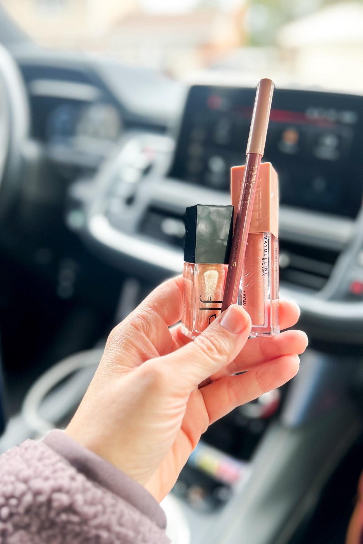 Affordable lip combo 

#LTKgrwm #LTKBeauty #LTKmorningroutine