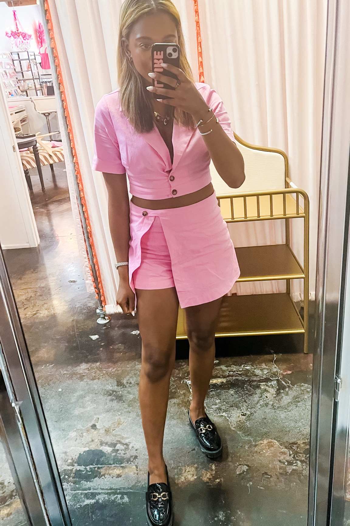 Found this cute pink set on Show Pony’s website! Love how it looks together, perfect for day or night time in the summer, dress it up or down! 💓💞

#summer #summeroutfit #matchingset #set #pink #pinkset #linen #barbie #loafers #dressup #dressdown 

#LTKstyletip #LTKunder100