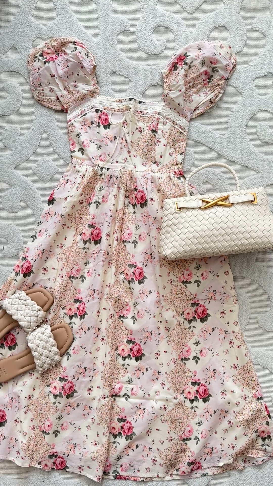 Obsessed with this floral dress! Perfect for spring and summer - comes in regular, petite and tall sizes 

#LTKSaleAlert #LTKPetite #LTKootd