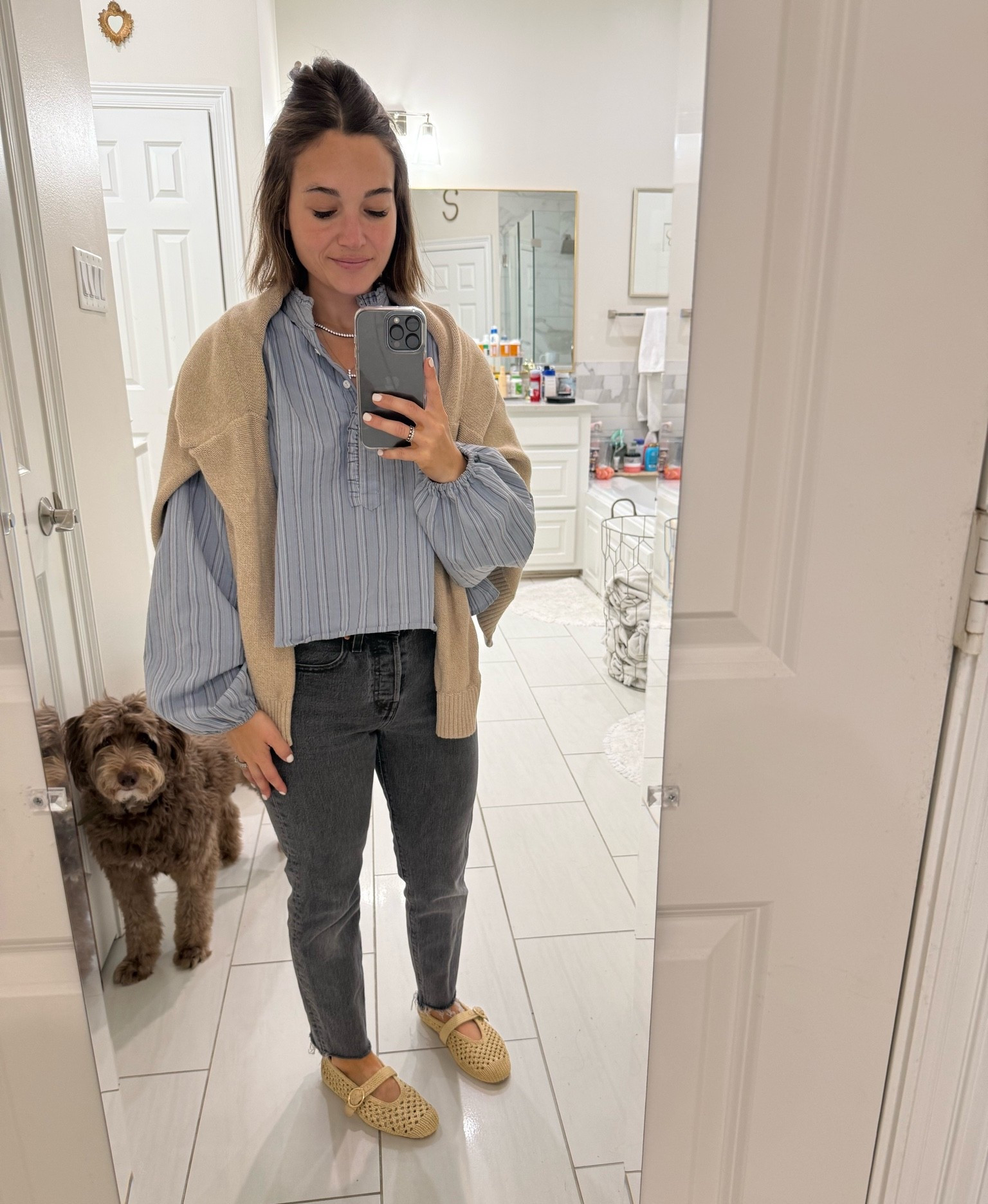 Casual Friday up in here ladies

#LTKmomlife #LTKWorkwear #LTKootd