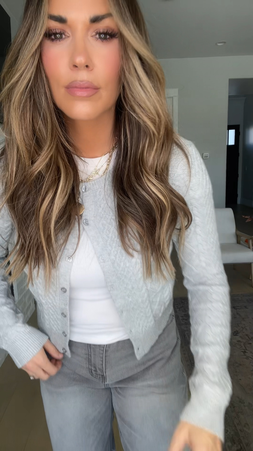 Cardigan size medium $18 
Jeans size 4 $15 

#LTKFindsUnder50 #LTKStyleTip