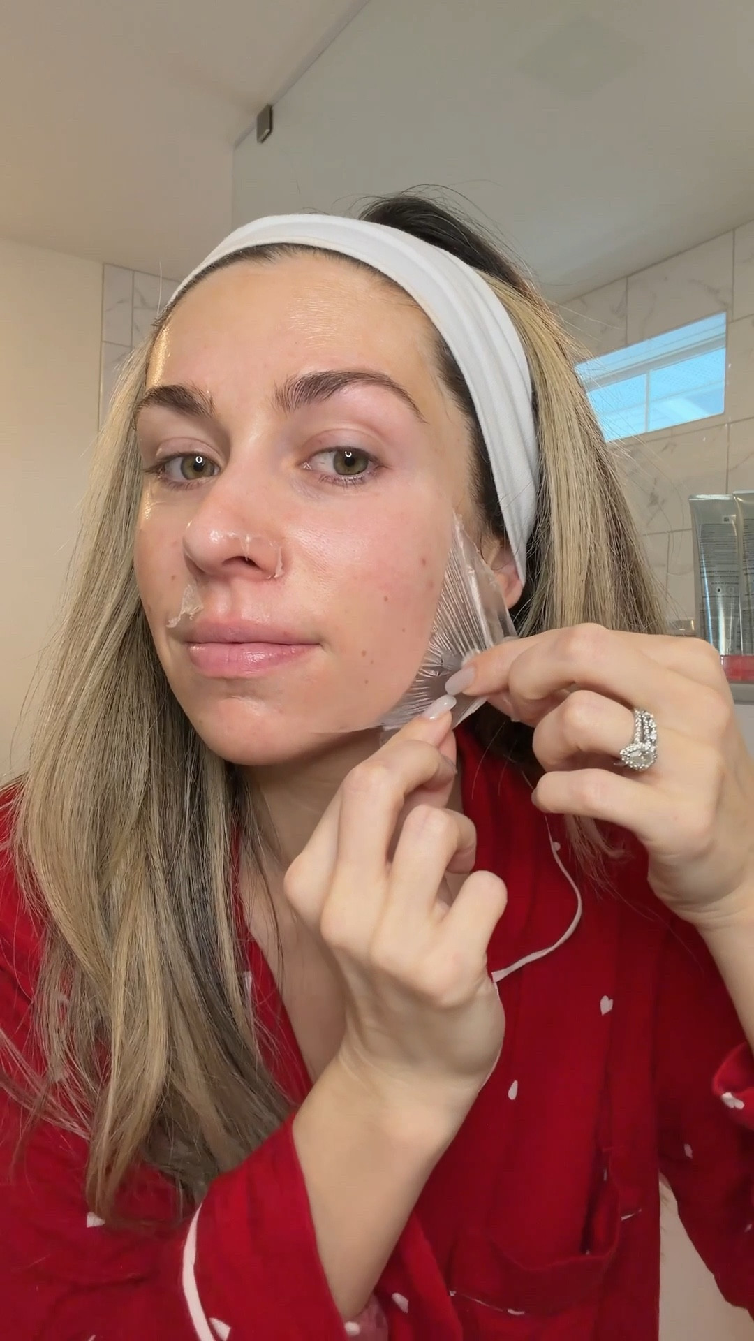 Used the overnight version of my favorite collagen mask! Leaves skin glowing & hydrated like you just got a facial. Only $20 & prime!

Collagen mask 
Overnight mask 
Hydrating mask
Glowy mask 
Glowy skin 
Medicube 
Medicube mask 

#LTKselfcare #LTKmorningroutine #LTKgrwm