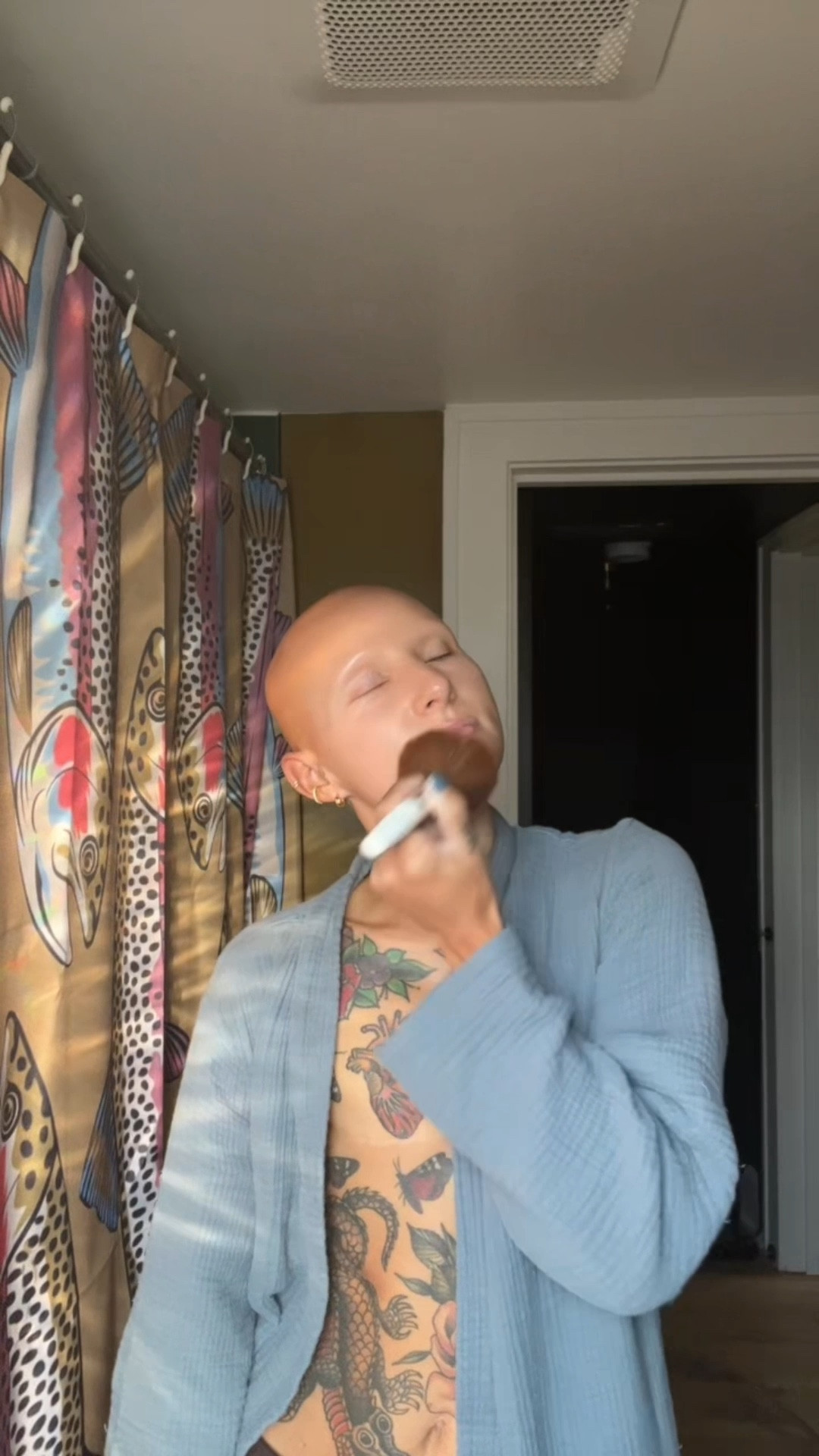 My little every day makeup routine 💓 

@Rare Beauty 
bronzer stick - happy sol 
blush - believe 

@The Heritage Store Rosewater & Glycerian Facial mist 

#glowyskin #alopecia #hairlosssolutions #bodyimage #brca #skincare

#LTKBeauty #LTKFindsUnder50 #LTKSaleAlert