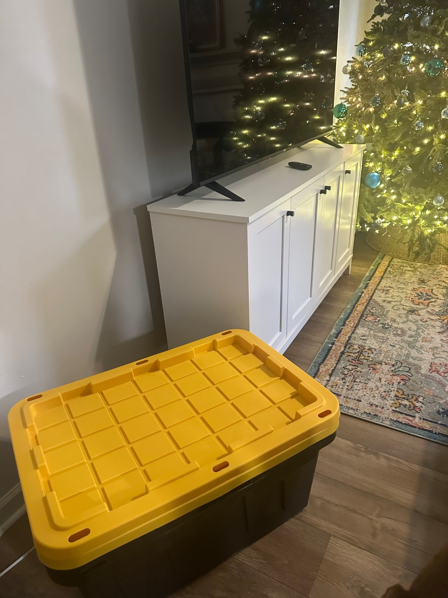 Nothing feels better than a fresh start. Today I’m finally packing away the Christmas ornaments and tackling the garage sorting project I’ve been putting off.
These 27-gallon totes are my absolute favorite because:
• They’re heavy-duty (no cracked lids here!)
• They stack perfectly to save floor space in the garage.
• The size is ideal for those bulky seasonal closet swaps. 🧥👗
Linking these exact bins below—grab a 4-pack, you’ll thank me later!
#HomeOrganization #GarageGoals #TidyHome #ChristmasCleanup #LTKhome #OrganizationHacks

#LTKSeasonal #LTKHome #LTKdayinmylife