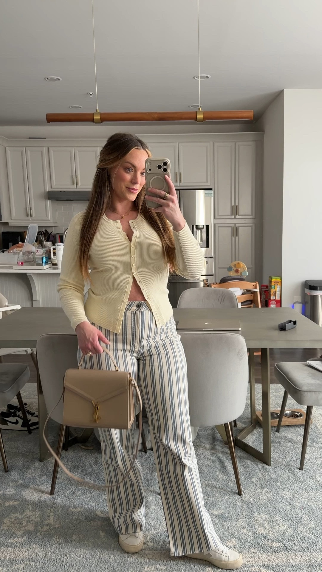 Spring is almost here! Love these stripe pants! 

#LTKMidsize #LTKmomlife