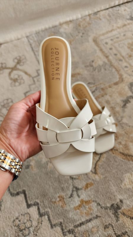 White summer sandal, tts

#LTKshoecrush #LTKsalealert