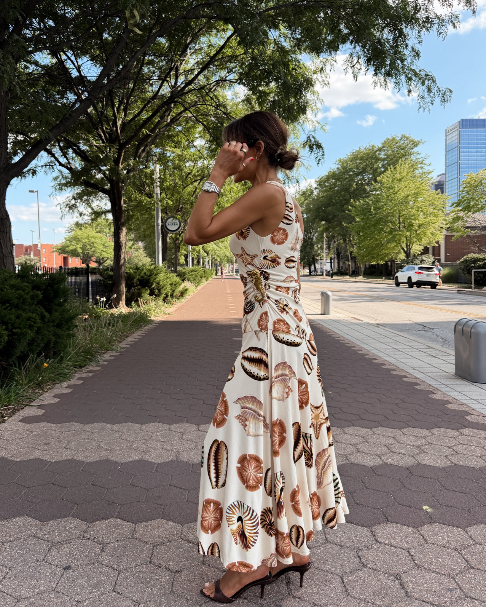 Love this shell dress so much it’s so much better in person than the online picture. The ruched waist is super flattening and has the prettiest flow! Xs perf t for summer date nights

#LTKootd #LTKSeasonal #LTKOver40
