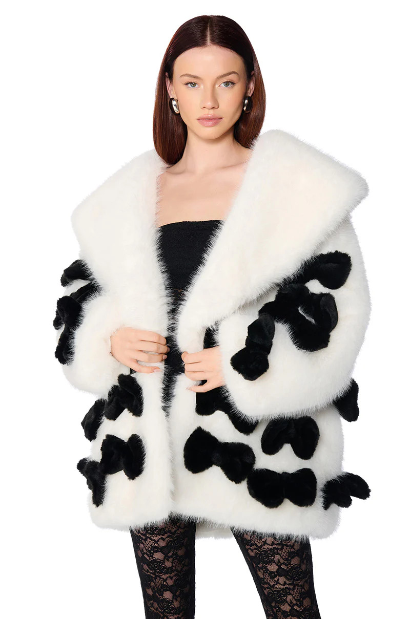BOW CORE FAUX FUR JACKET | AKIRA