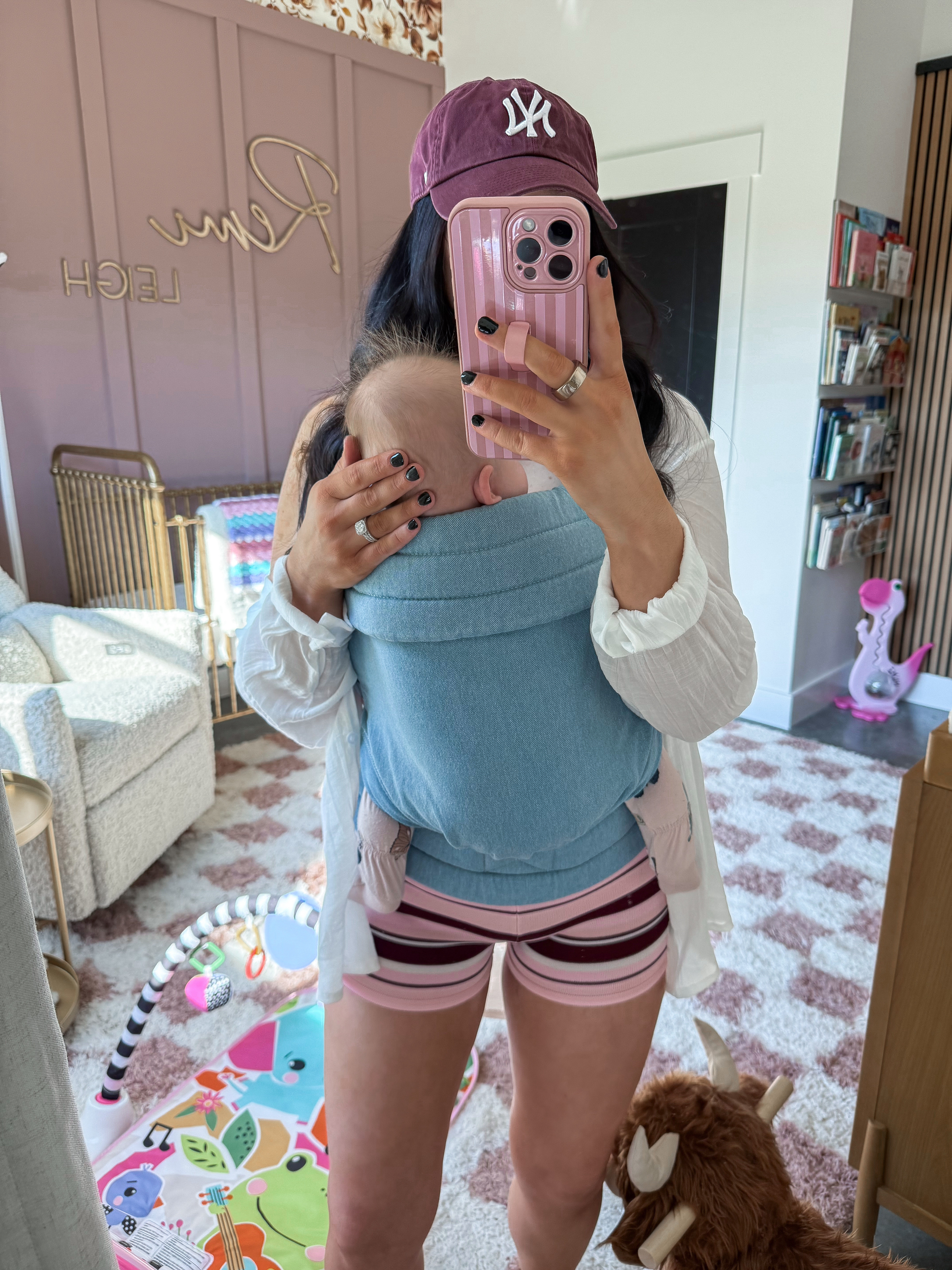 Mom OOTD 🤍

Matching set - small
Button Down - medium

 

 #LTKootd #LTKmomlife #LTKBaby