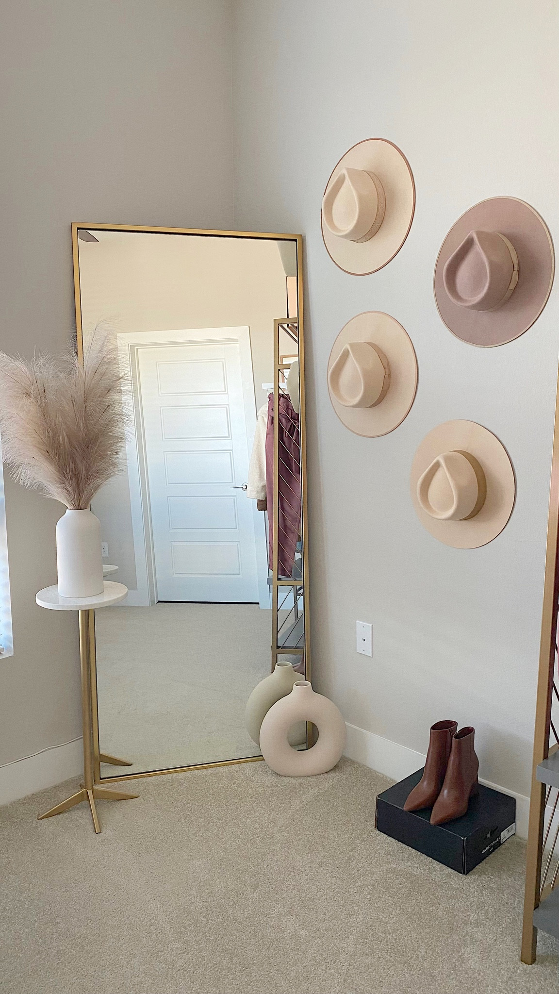 Office mirror + decor

#LTKstyletip #LTKhome
