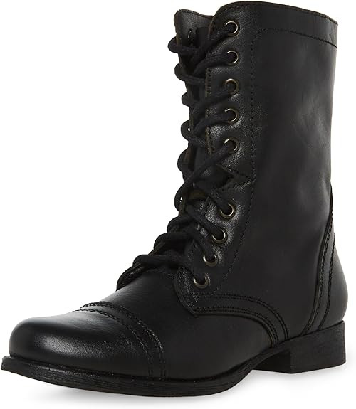 Steve Madden Women's Troopa Lace-Up Boot | Amazon (US)
