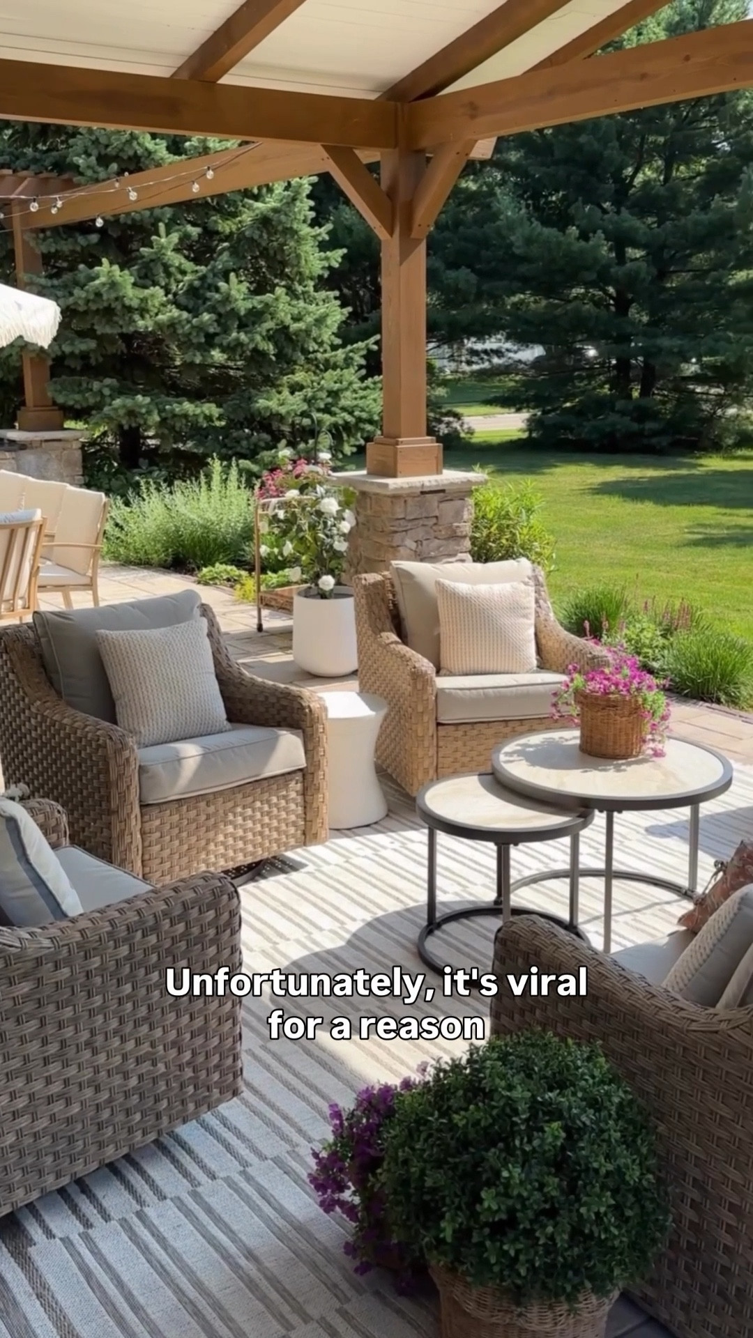 It’s worth the years-long hype. 🤷🏻‍♀️

#LTKHome #LTKSeasonal