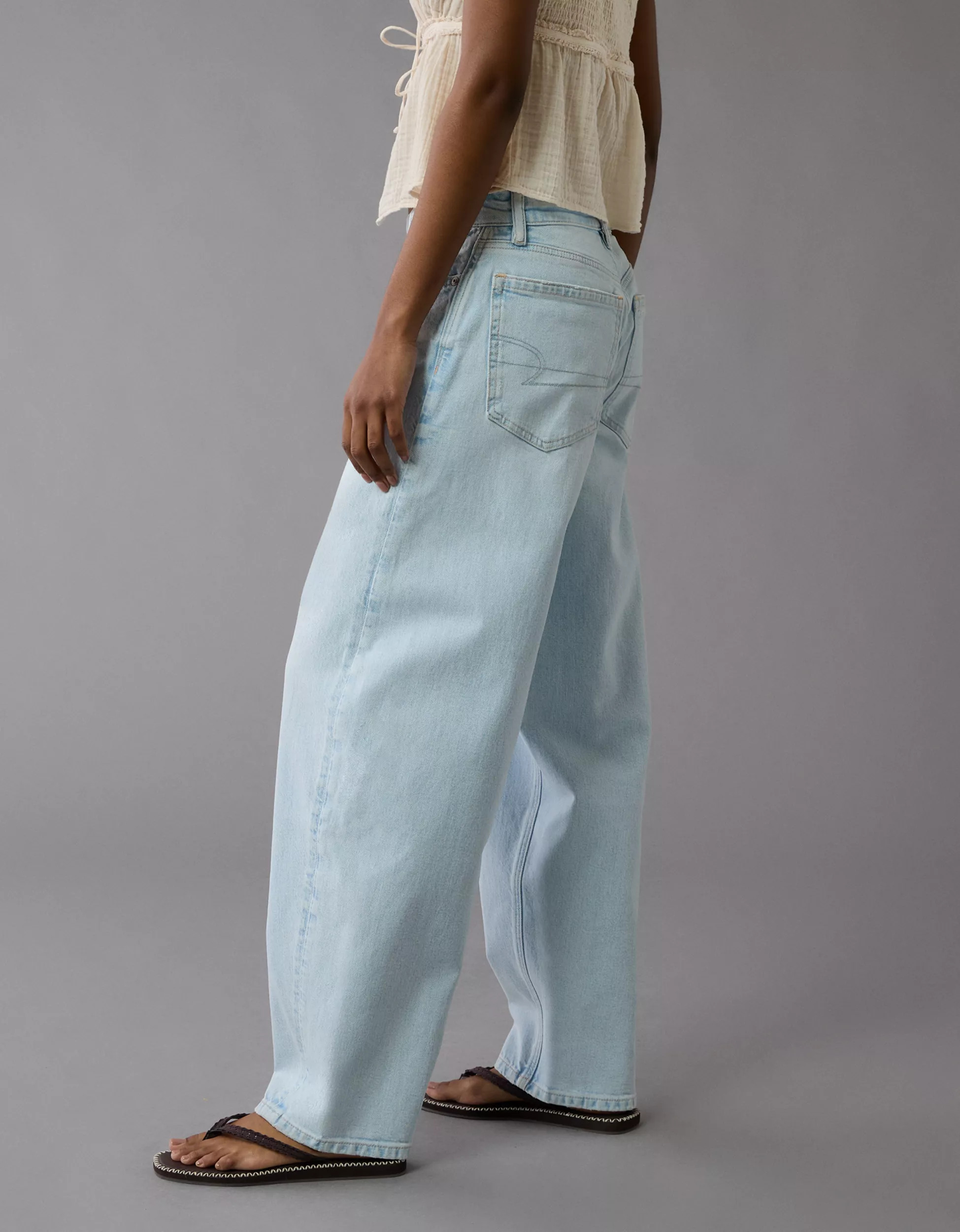 AE Strigid Low-Rise Baggy Barrel Jean | American Eagle Outfitters (US & CA)