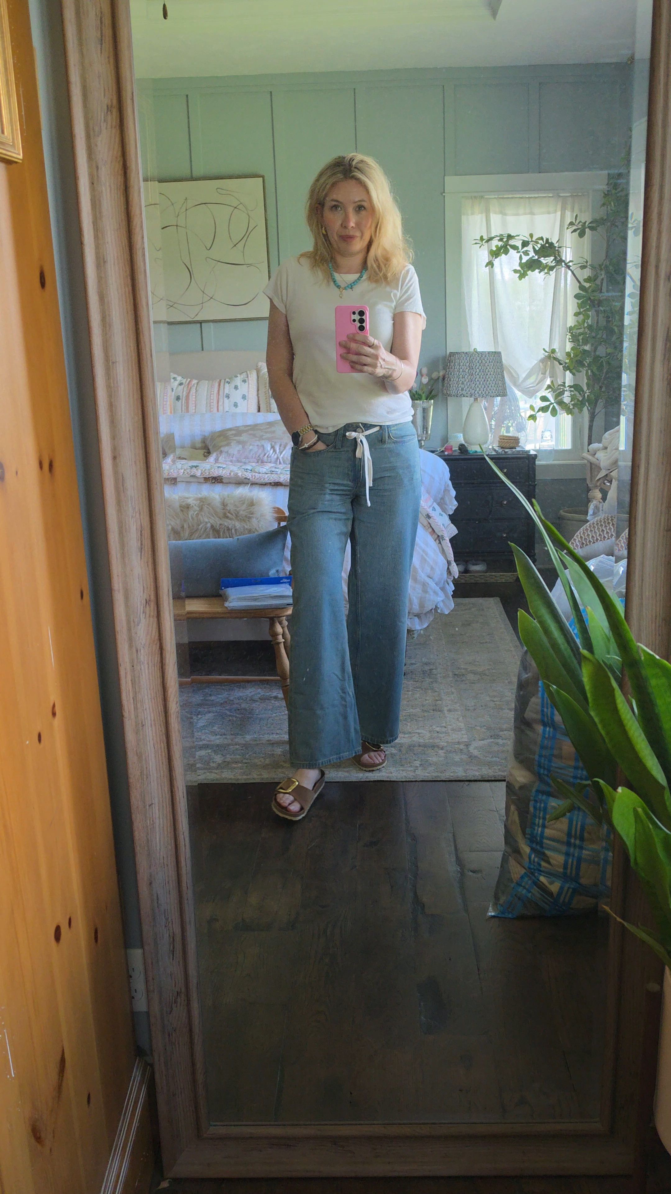 Simple jeans and t-shirt day

#LTKootd #LTKOver40 #LTKSeasonal