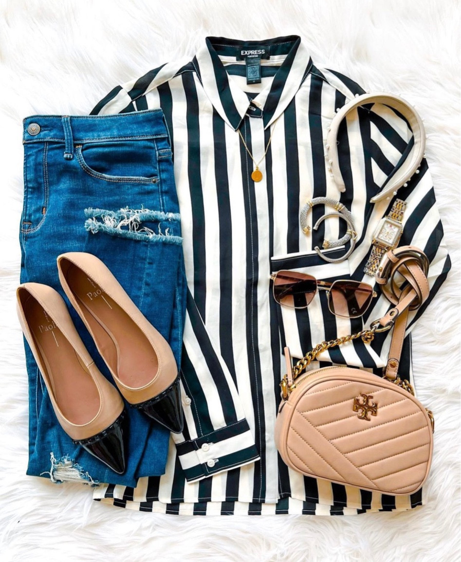 Happy Tuesday! We have three new roundup posts on our blog full of cute new arrivals that are on sale & very affordable! Also, this best selling bag that sold out is now back in an updated style! It’s so chic! We also linked these studded flats that ship for free. 🛍️ Shop it all via the LTK app. Or head to our blog and click the Shop
our IG tab. We hope y’all have a great day! 

#LTKitbag #LTKstyletip #LTKsalealert