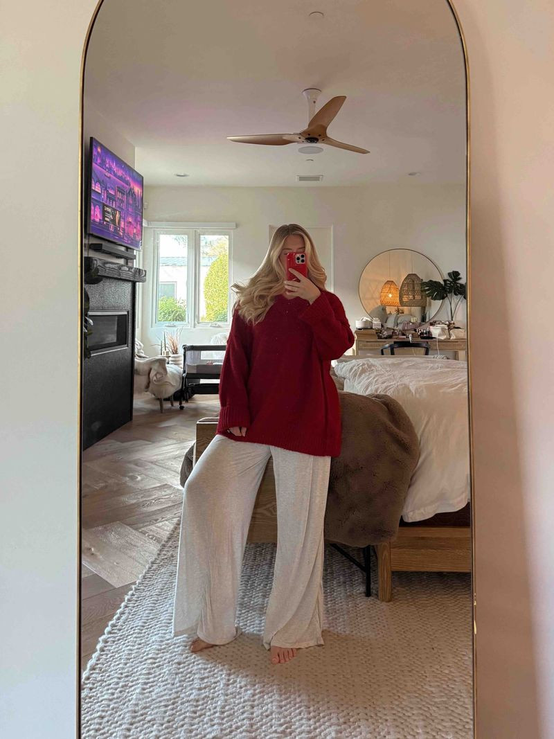 Ootd - size large sweater, size small pants 

 #LTKootd #LTKmomlife