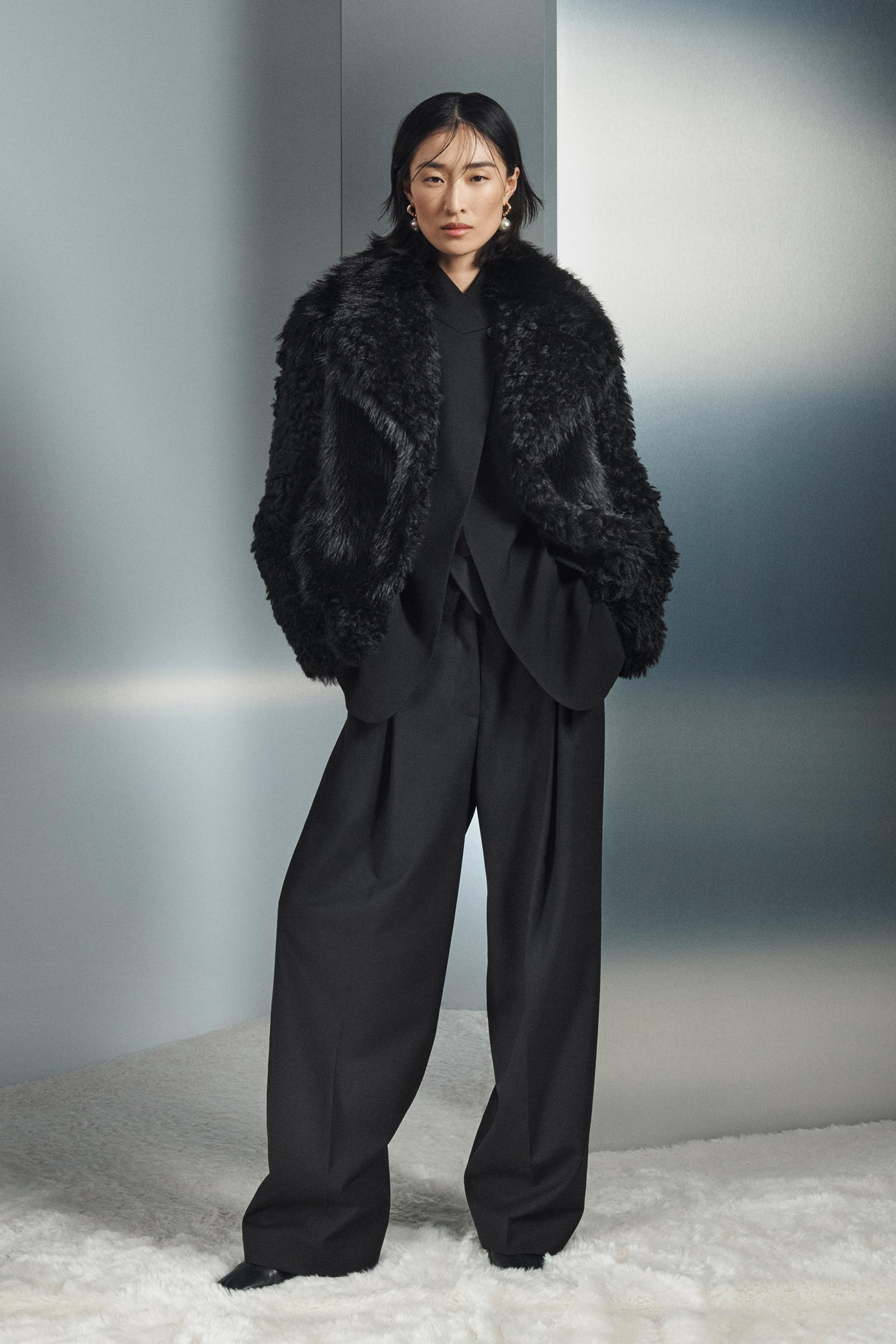 ZW COLLECTION WIDE LEG PLEATED PANTS | Zara US