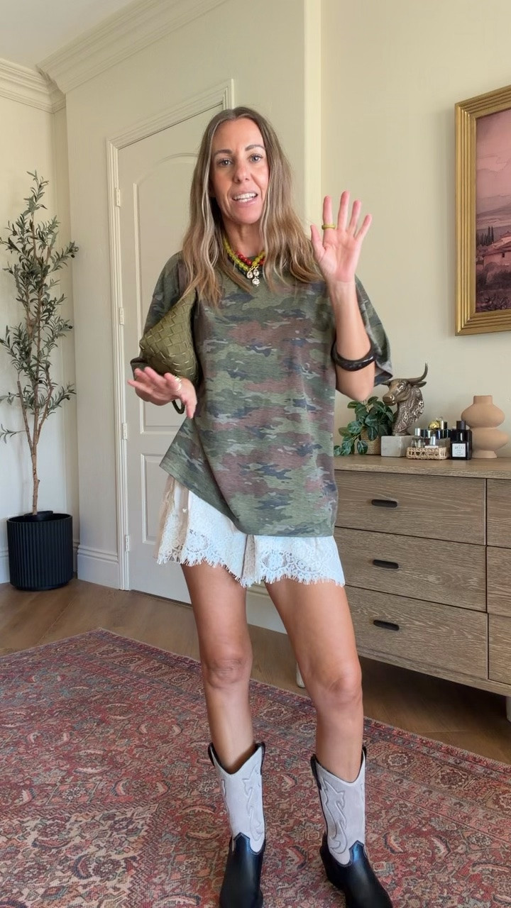 All the best sales today!!
Amazon camo shirt size small
Lace shirts size small
Target boots fit tts