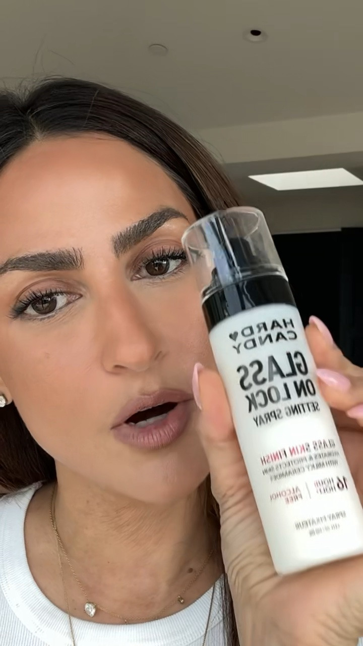 How to beat one dimensional skin with only $7!! One of the best setting sprays in the game

#LTKsummer #LTKbeauty #LTKsale