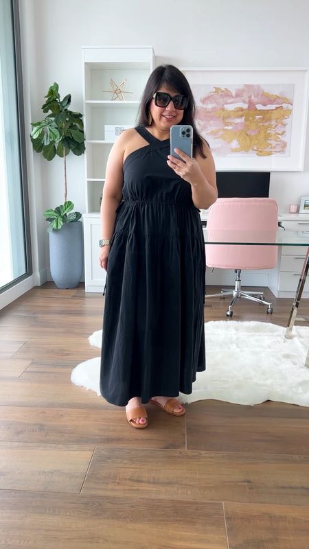 This Madewell poplin halter tiered midi dress is so comfy especially in warmer weather. So flowy and cool and can be worn casually or dressed up. Wearing it here in size 12. Madewell Nelda d’Orsay flat sandals true to size. Available in several colors. They have such a comfortable footbed and they’re a great neutral color! Both the dress and sandals are part of the LTK sale! Copy promo code below and paste at checkout to receive 25% off your Madewell purchase.

#liketkit @shop.ltk https://liketk.it/4jeUz

Madewell dress, Madewell sandals, black dress, midi dress, black midi dress, halter dress, Summer sandals, neutral sandals, Madewell shoes, Madewell flats, Madewell sandals, fall shoes, fall sandals 

#LTKVideo #LTKSale #LTKmidsize