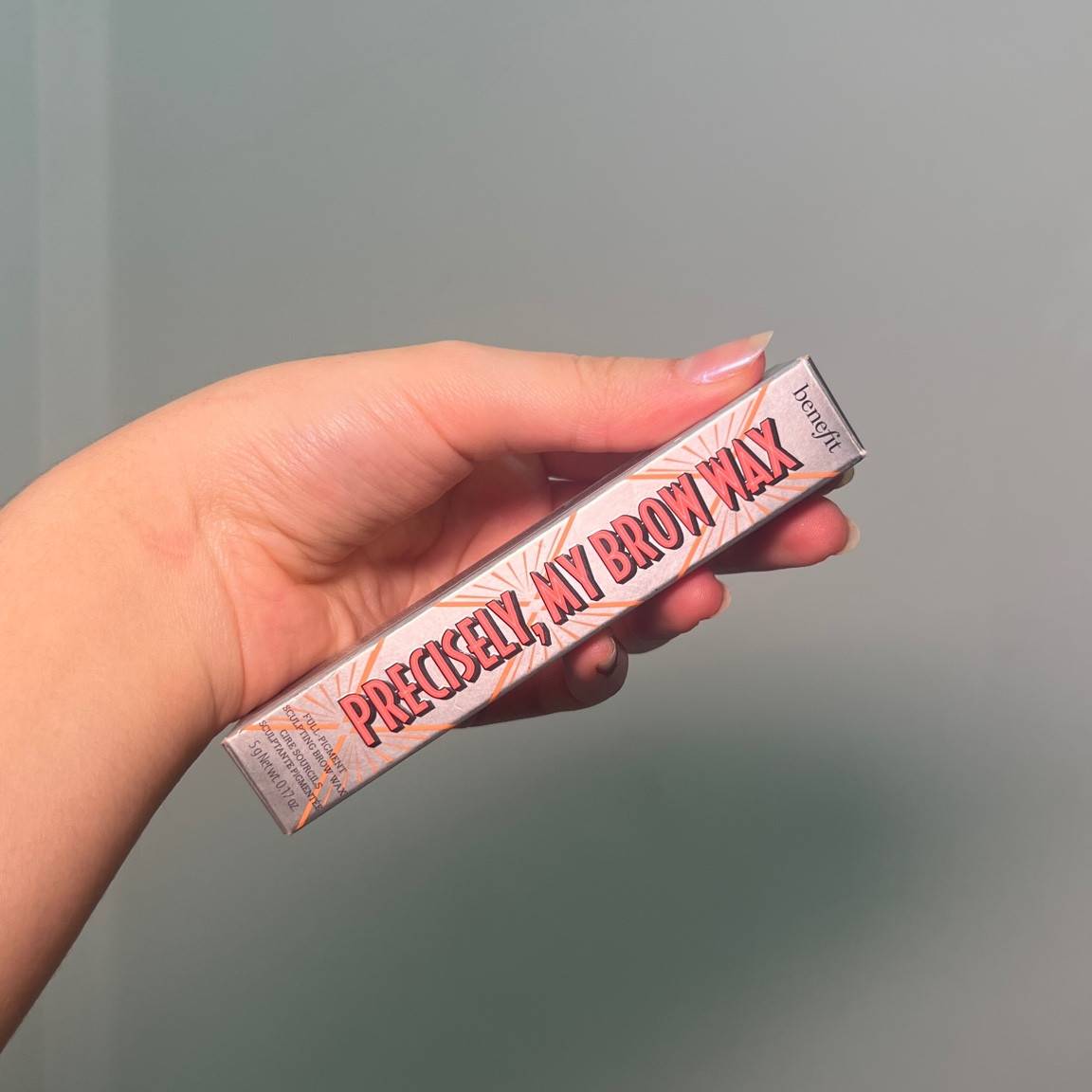 Deixa a sobrancelha colada com muito pouco produto e ainda tem uma corzinha então preenche ✨ eu aplico com bastante cuidado e as cerdas ajudam a não deixar um aspecto borrado 

#LTKbeauty #LTKbrasil #LTKstyletip