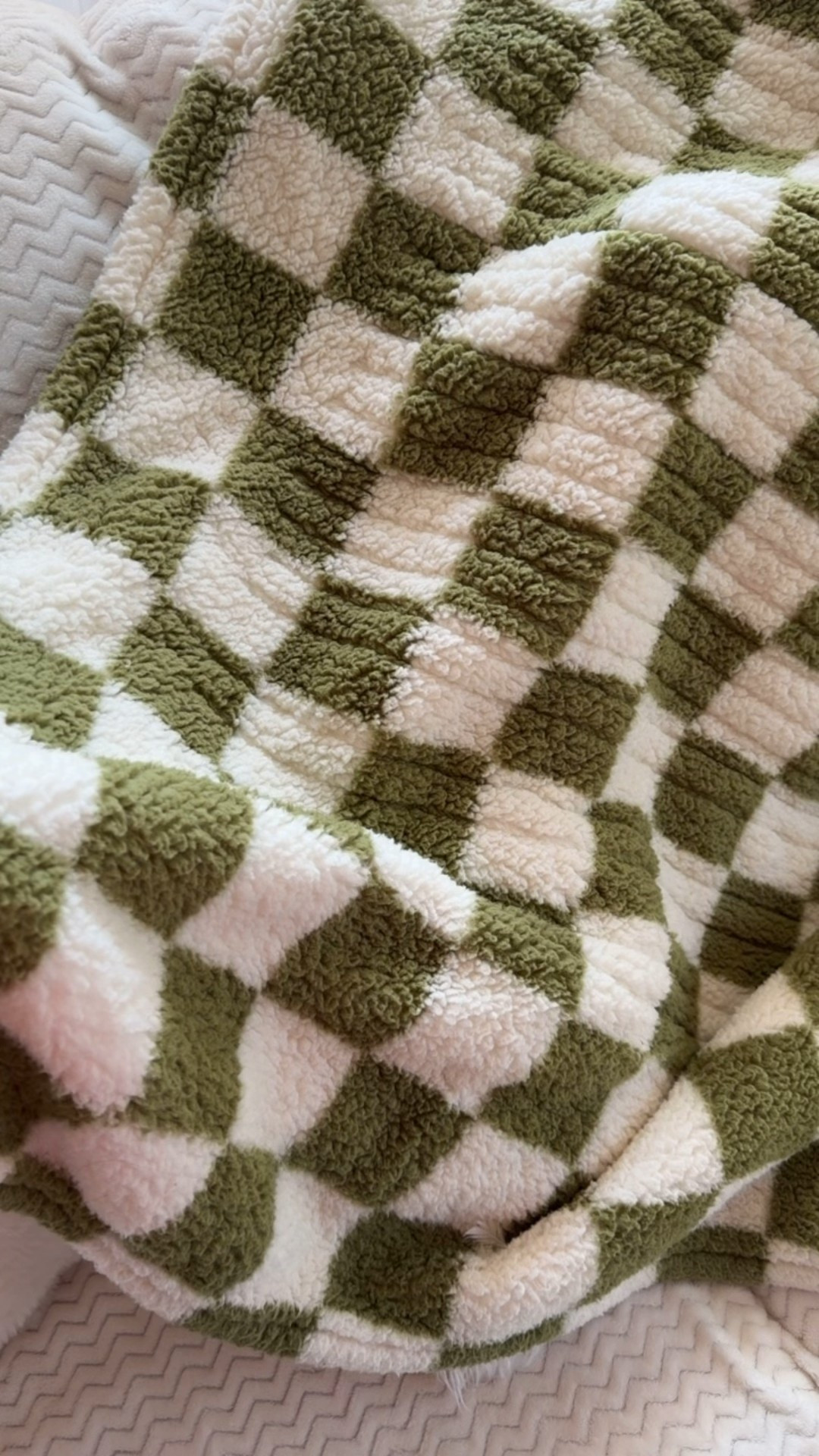 Makes a great gift! 

#LTKGiftGuide #LTKFindsUnder50 #LTKSaleAlert