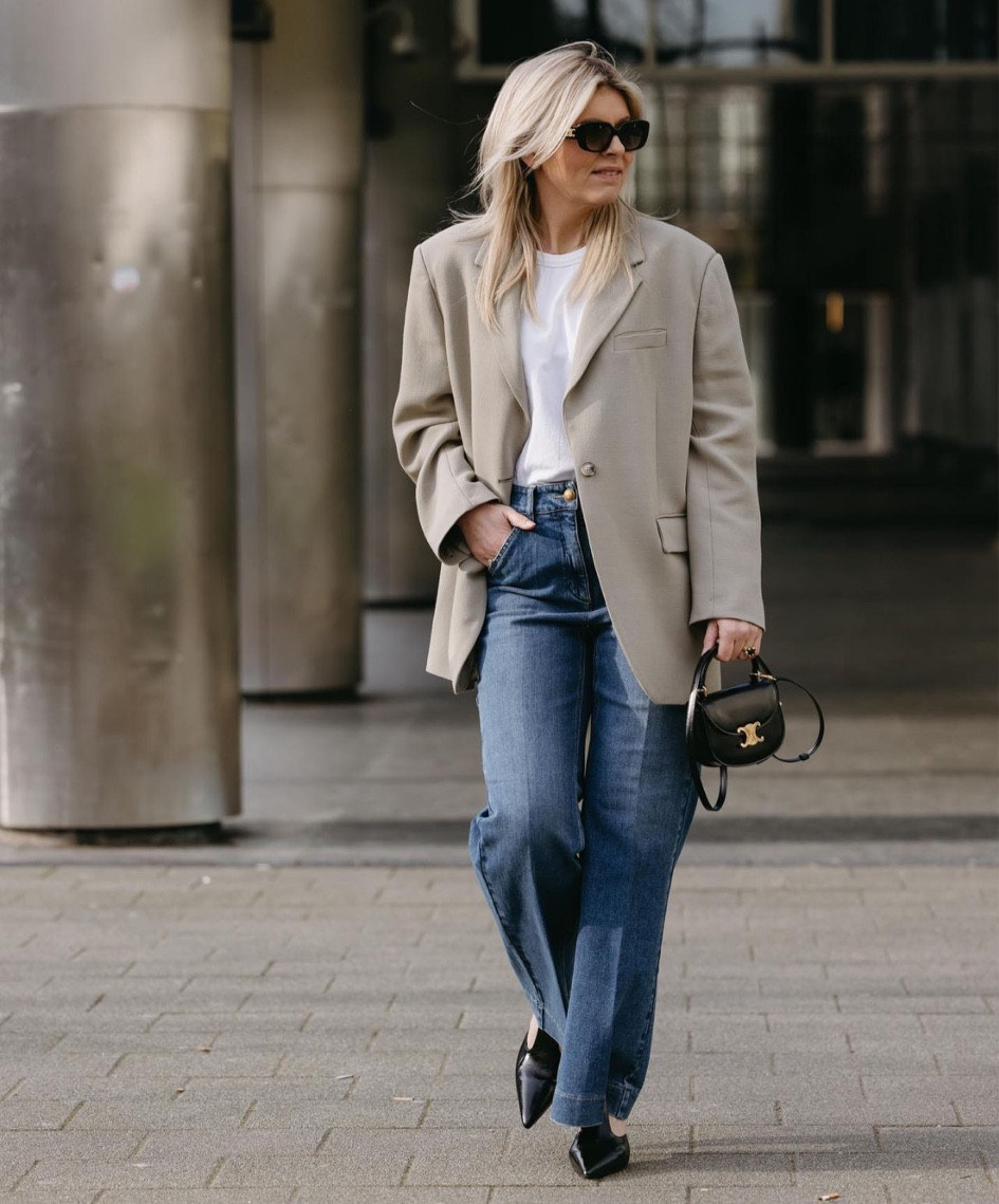 All basics. Jeans Luisa Cerano. Heels Toteme. Bag Celine. Sunglasses Celine. Blazer Frankie Shop. 

#LTKfit #LTKstyletip #LTKshoecrush
