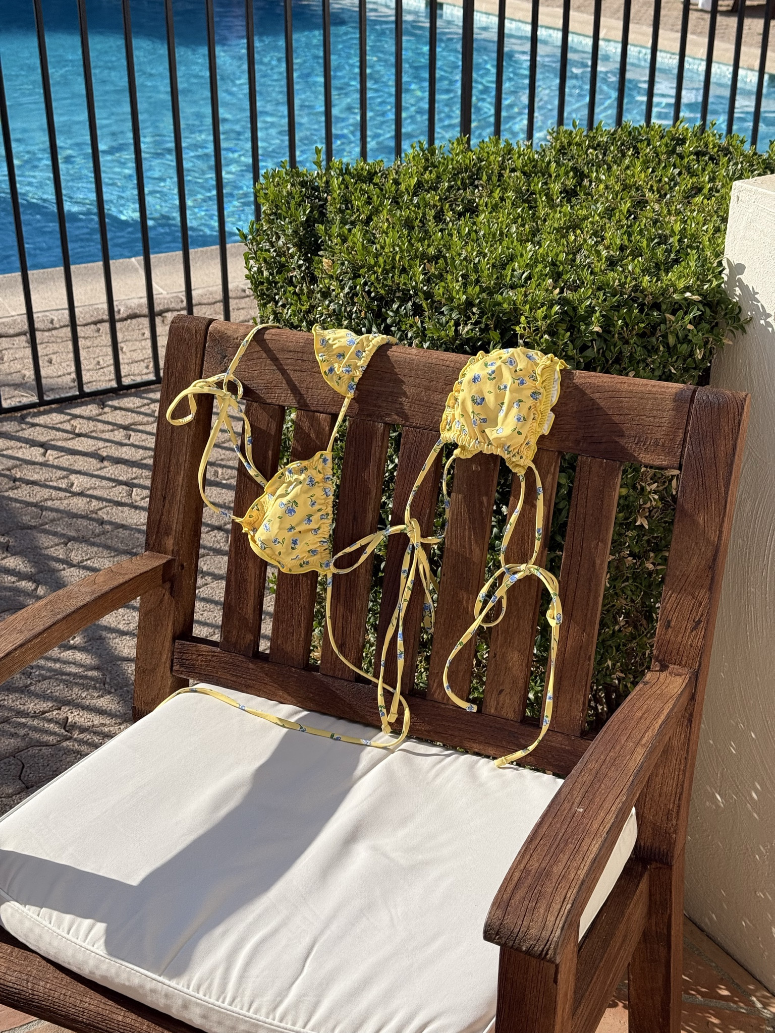 summer has never looked this good 

#LTKSwim #LTKootd #LTKgrwm