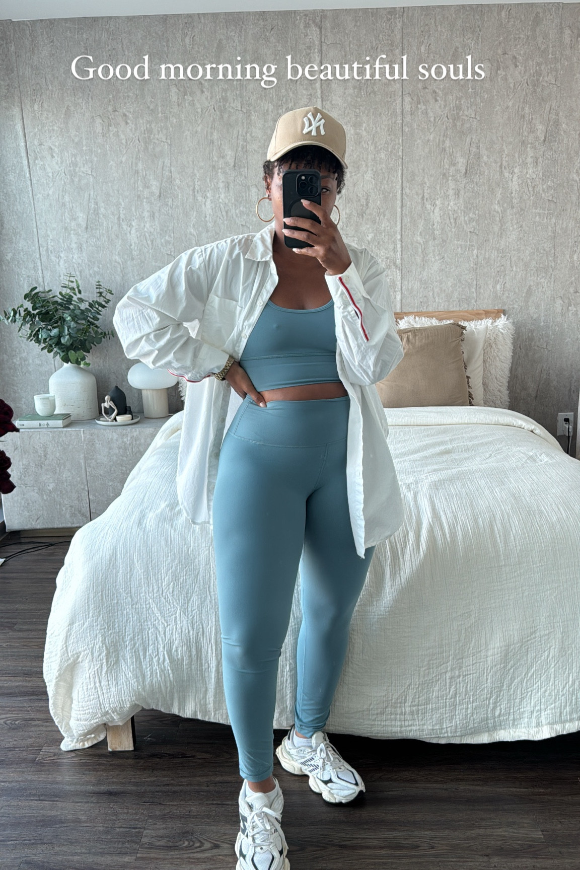 I will always Stan these #aritzia TNA BUTTER sets . A Button up will always give it a more elevated appeal… chucnky sneaks for balance.. in this case the new balance 9060

#LTKFitness #LTKMidsize #LTKStyleTip