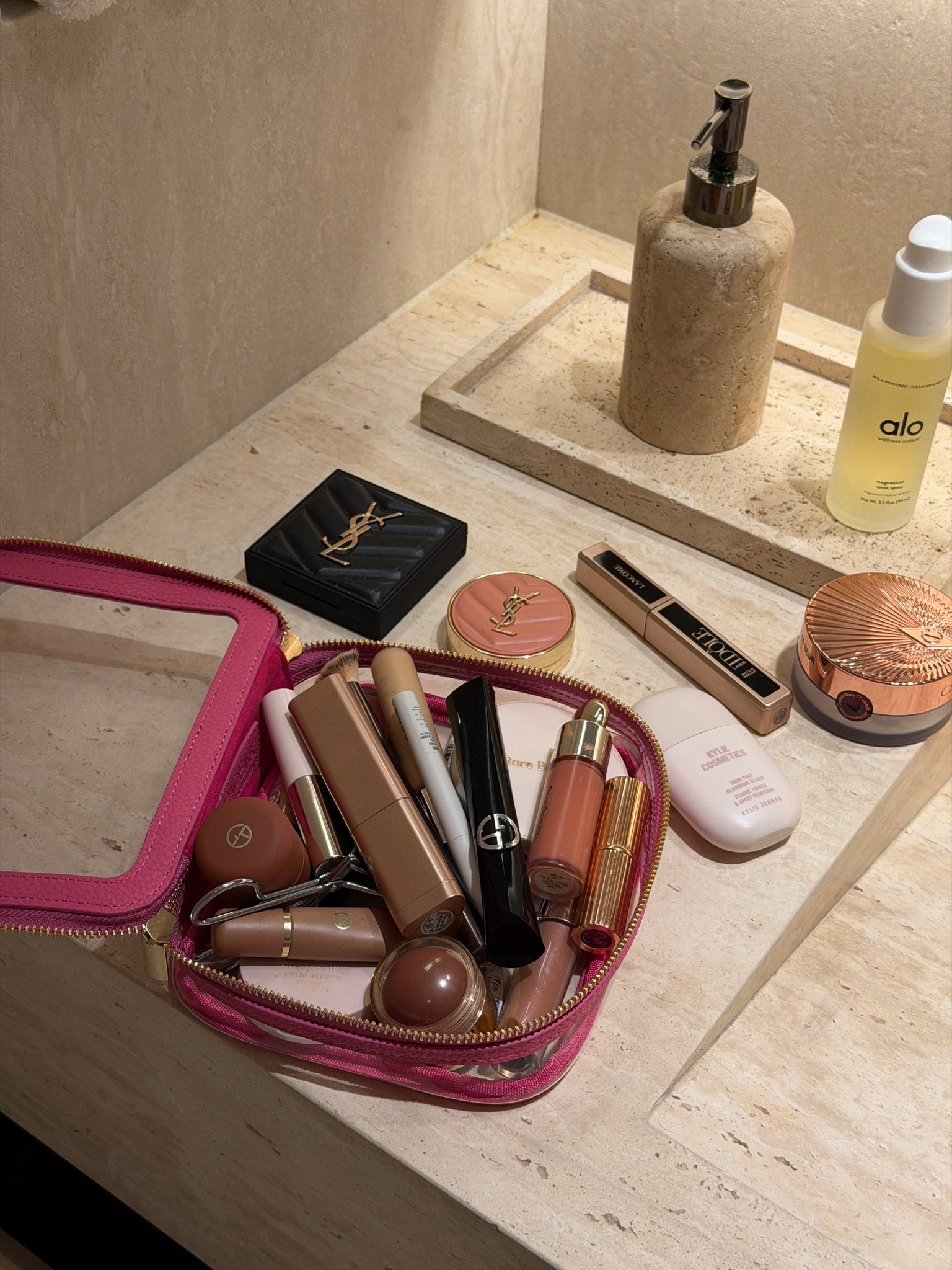 Makeup beauty bag favourites for autumn 🍂💋

#LTKautumn #LTKbeauty