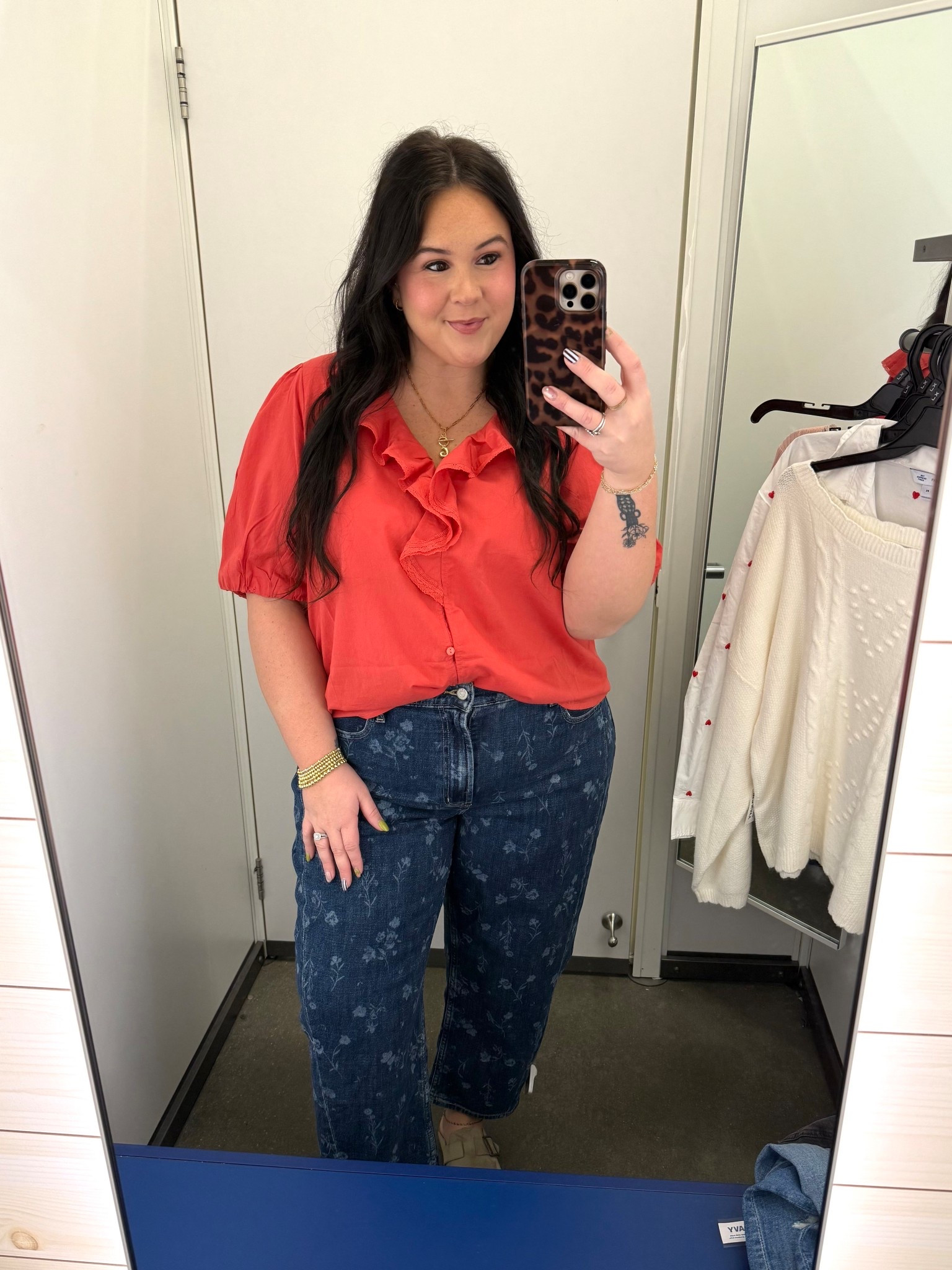 Loveeee this top with these jeans!!

#LTKootd #LTKMidsize #LTKValentine